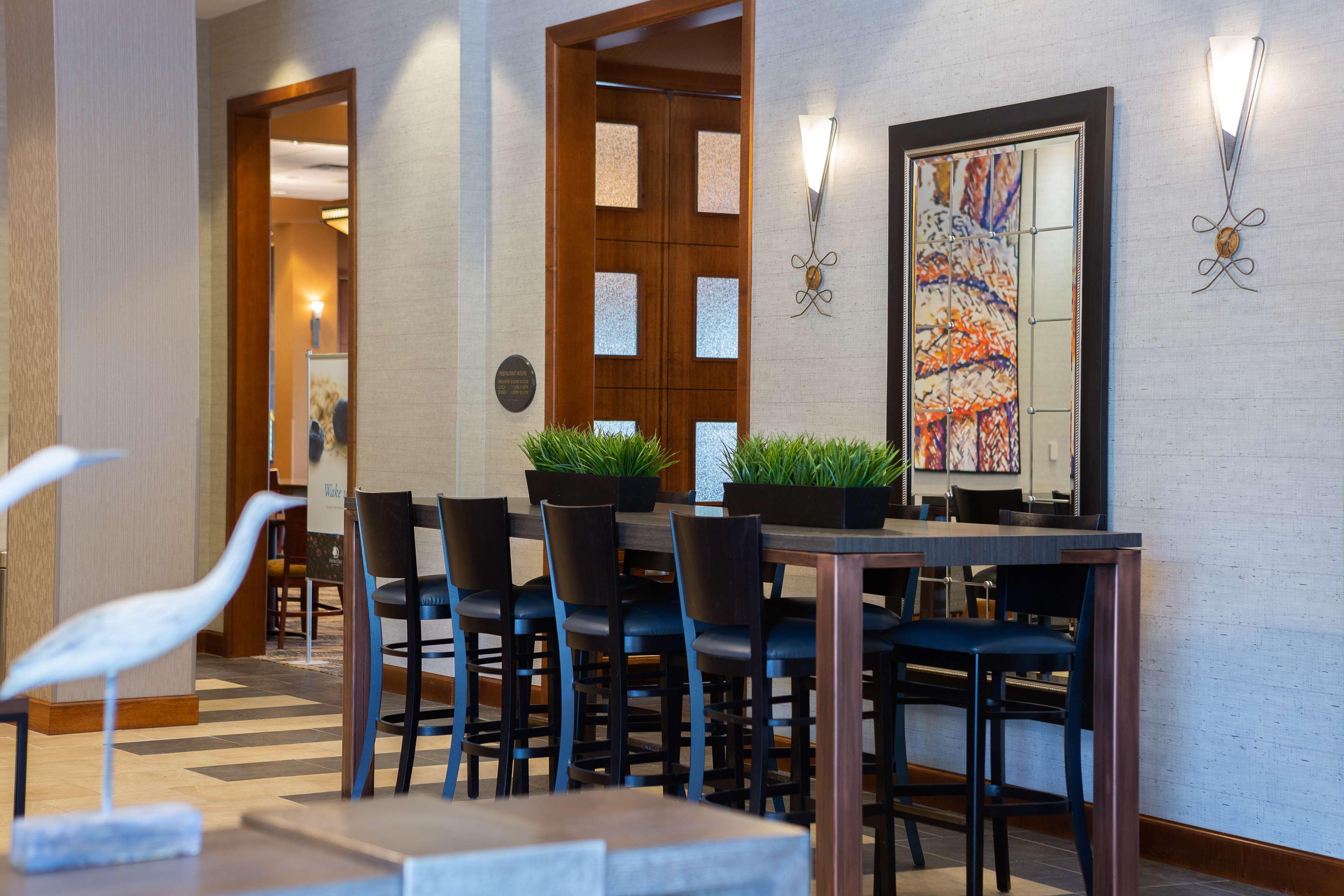 Doubletree By Hilton Bay City - Riverfront Екстер'єр фото
