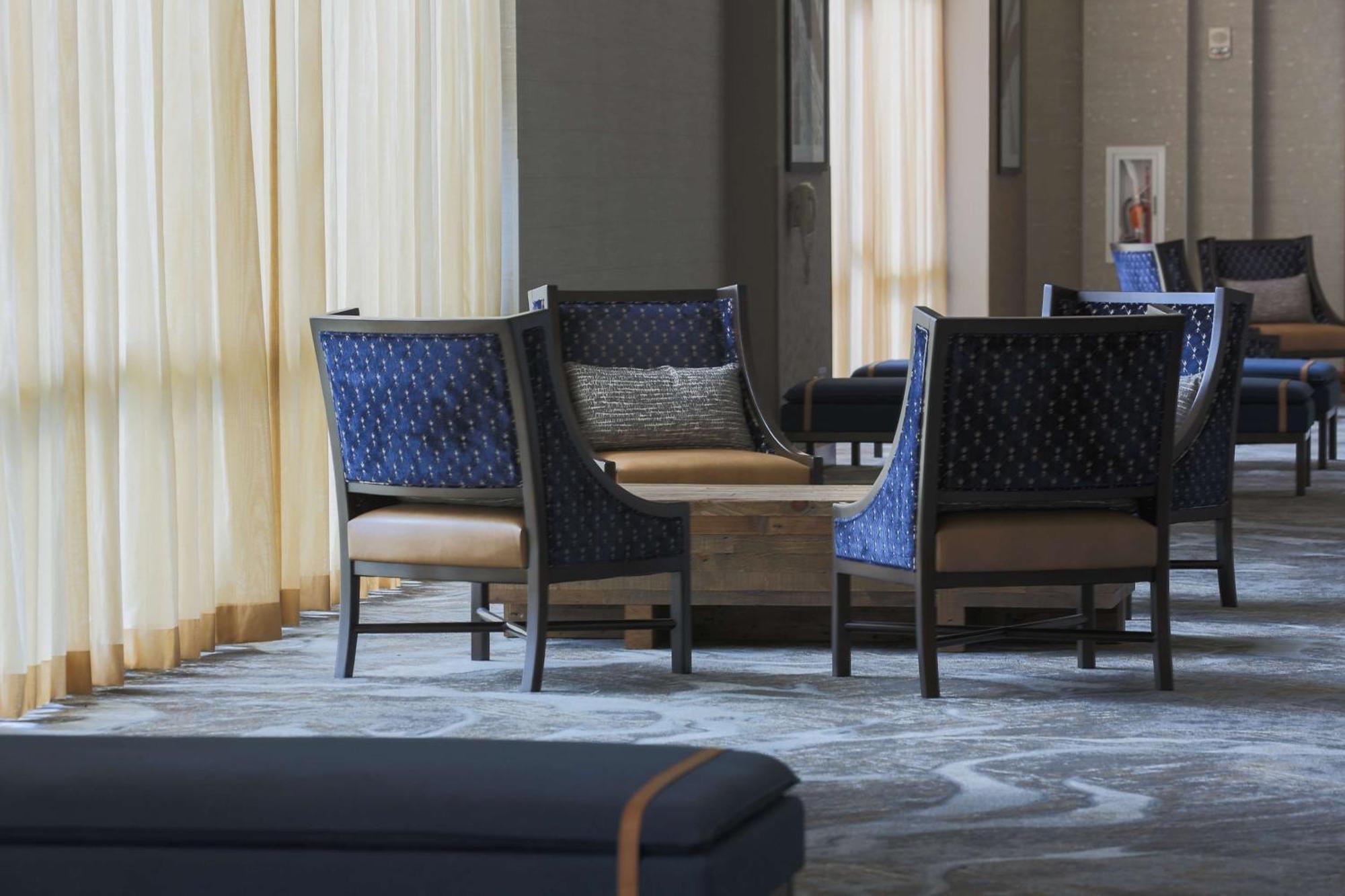 Doubletree By Hilton Bay City - Riverfront Екстер'єр фото